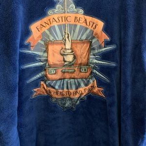 Fantastic Beasts & Where to Find Them Scamander SuitCase Fleece Bathrobe NWT!!